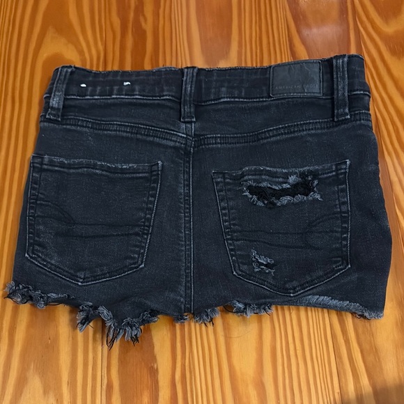 Distressed Black Denim Shorts - Picture 4 of 4